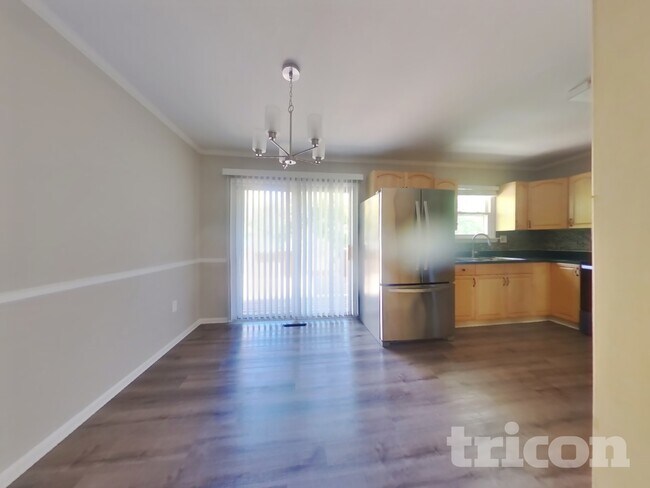 Foto del edificio - 9300 Overlook Cir