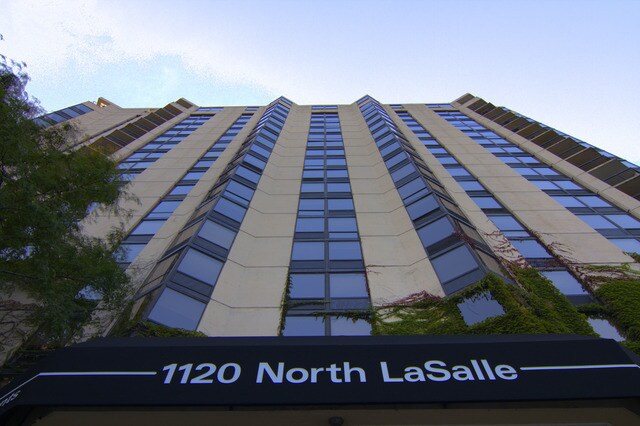 Primary Photo - 1120 N La Salle St