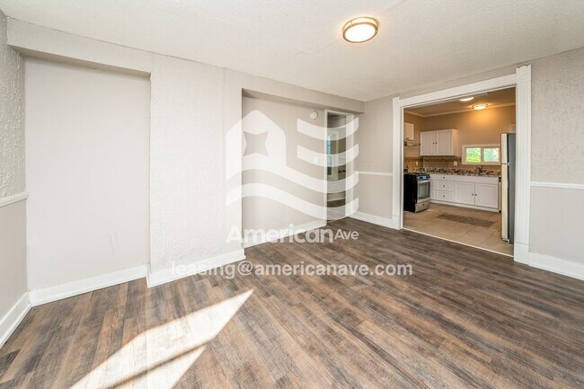 Foto del edificio - 505 1/2 Bear Street, 13208; #881485 - 881485
