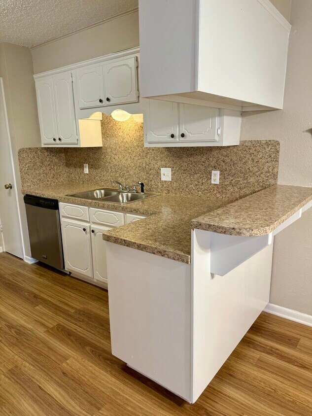 Foto principal - 104 Milann St