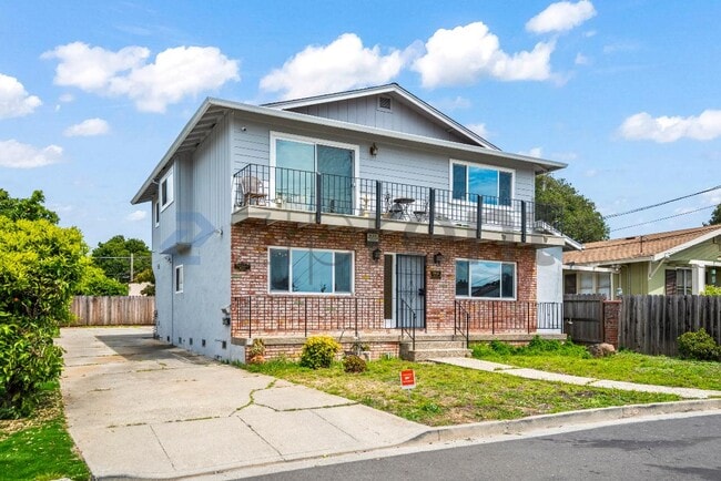 Building Photo - Unit 22814
