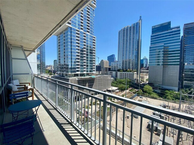 Foto del edificio - 222 West Ave