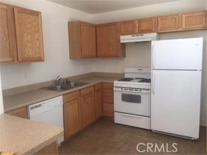 Foto del edificio - 6299 Yucca Ave