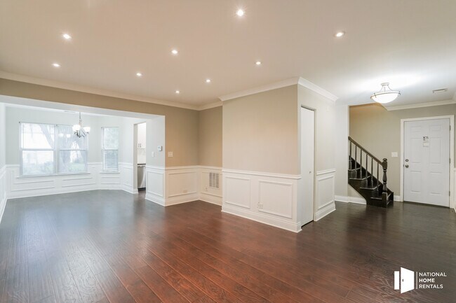 Foto del edificio - 130 Bedford Rd