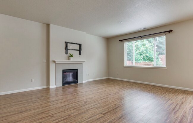 Foto del edificio - Spacious 3 Bedroom 2.5 Bathroom Home in Id...
