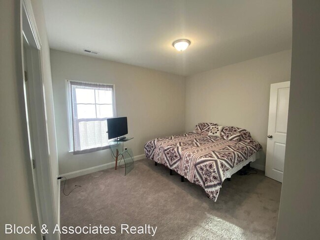 Foto del edificio - 5 br, 4 bath House - 1817 Union Point Way