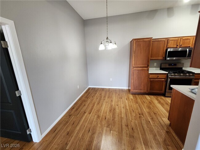 Foto del edificio - 8805 Jeffreys St