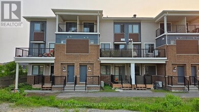 Building Photo - 298 Zenith Private