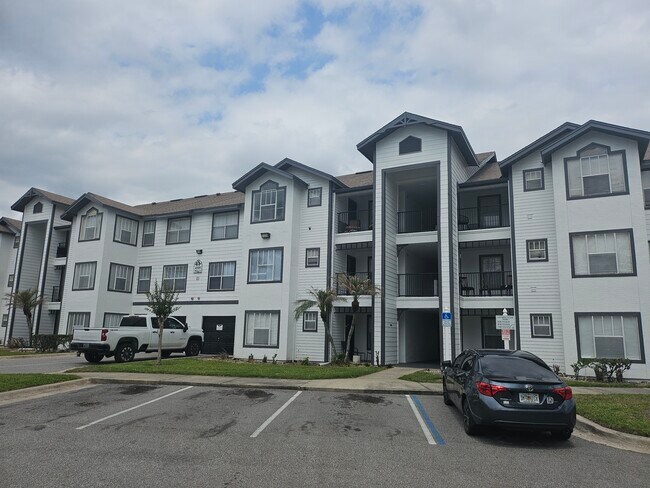 Building Photo - 4105 Tropical Isle Blvd