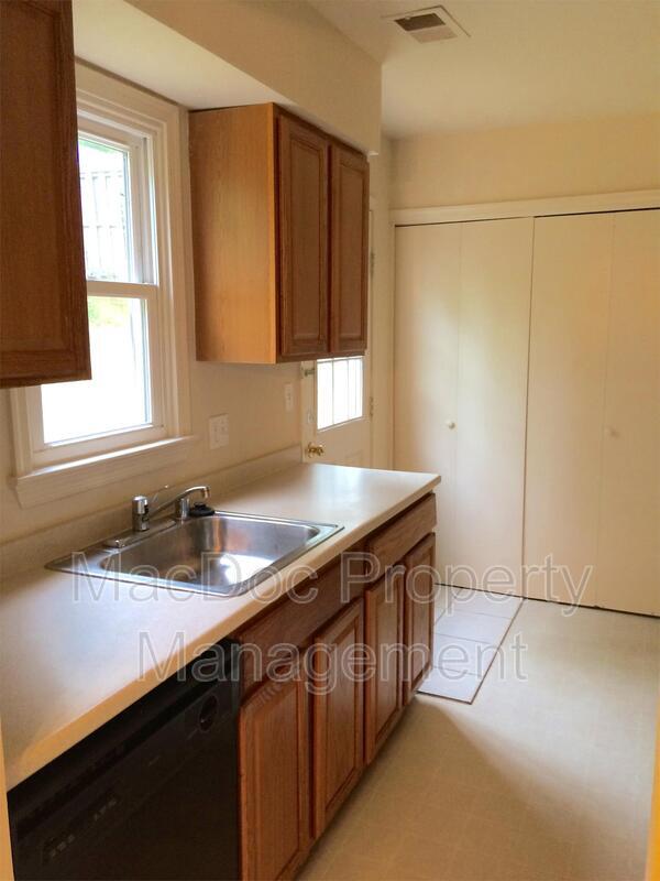 Foto del edificio - 298 Red Oak Dr