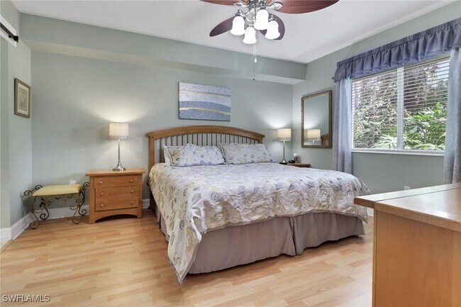 Foto del edificio - 7823 Regal Heron Cir