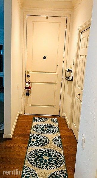 Foto del edificio - 3 br, 2.5 bath Townhome - 211 Litchfield Lane