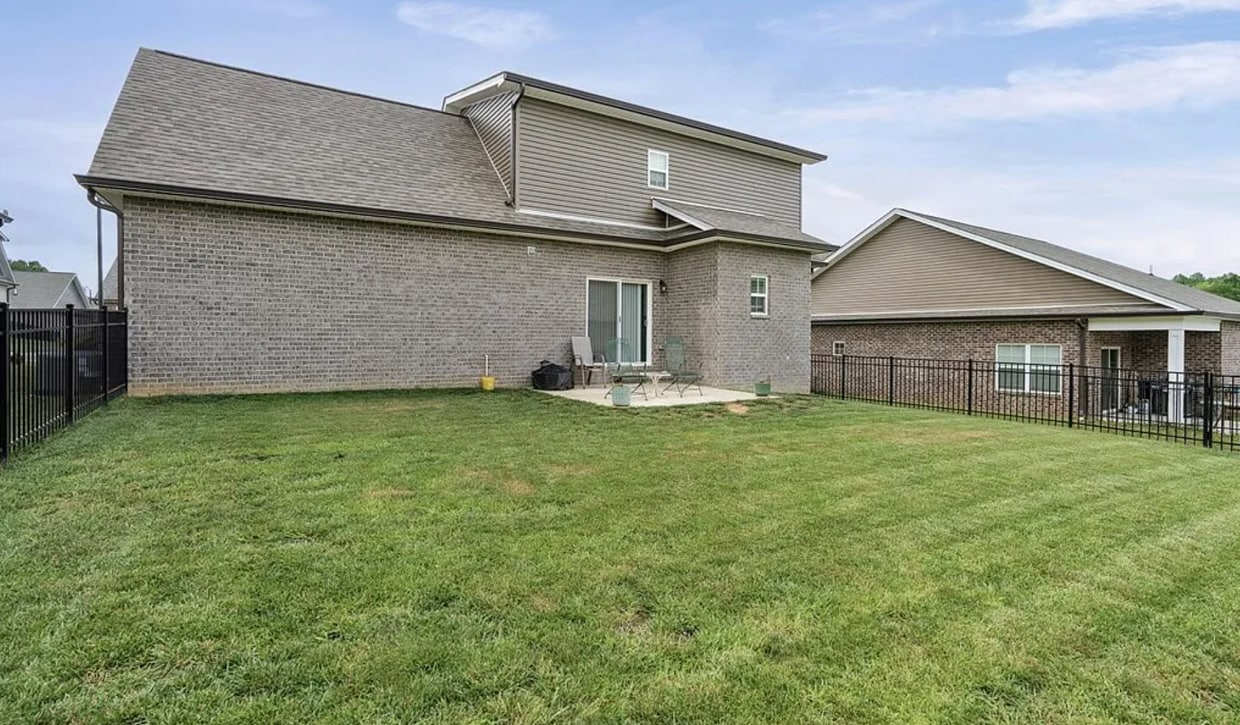 Building Photo - 1405 Brk Hl Dr