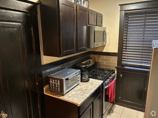 North St Louis City Apartments for Rent with High Ceilings - Saint ... - High-Rise Apartment Prices In St Louis