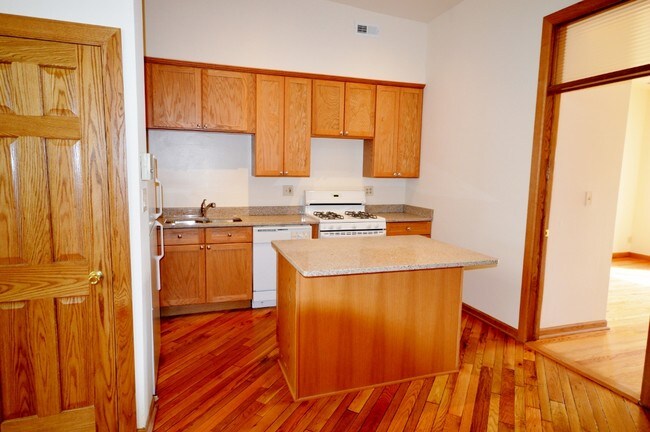 Foto del edificio - 1758 N Clybourn Ave