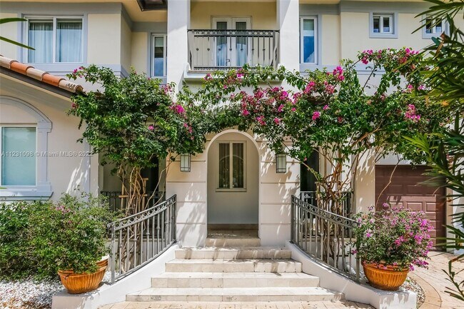 Foto del edificio - 4435 N Bay Rd