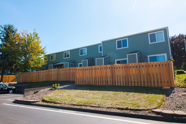 Building Photo - Columbia Crest Townhomes