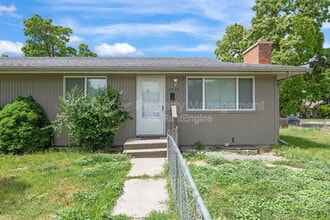 Building Photo - 3939 N Mayfair St