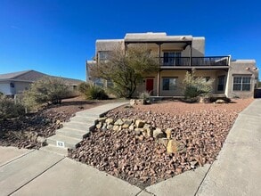 Building Photo - 631 Grand Teton Way