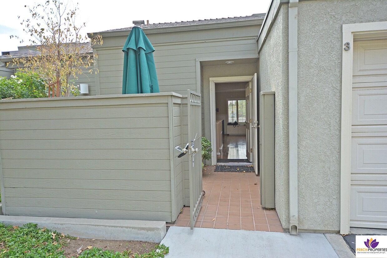 15768 Midwood Dr Unit 3, Granada Hills, CA 91344 Condo for Rent in