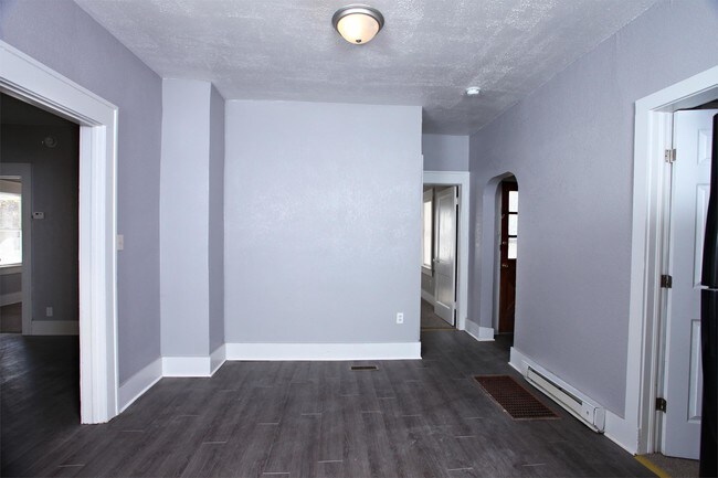 Foto del edificio - 623 N Spruce St