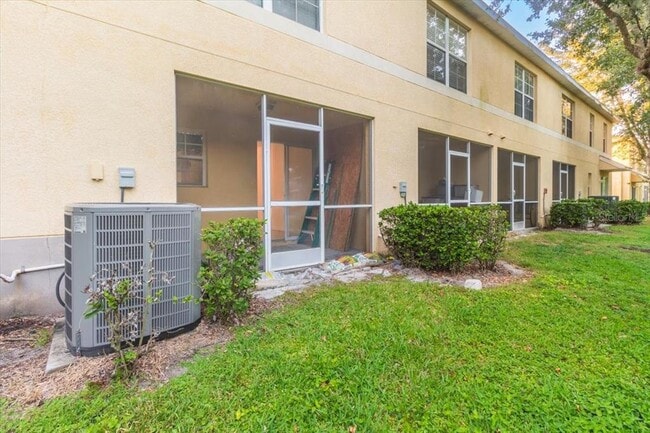 Foto del edificio - 12946 Trade Port Pl