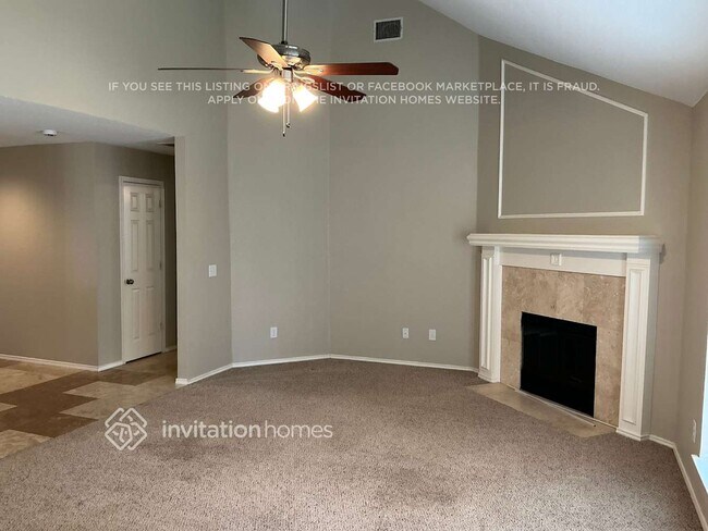Foto del edificio - 7714 Straits Dr