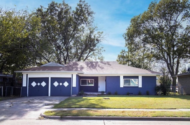 Building Photo - 10339 Joaquin Dr