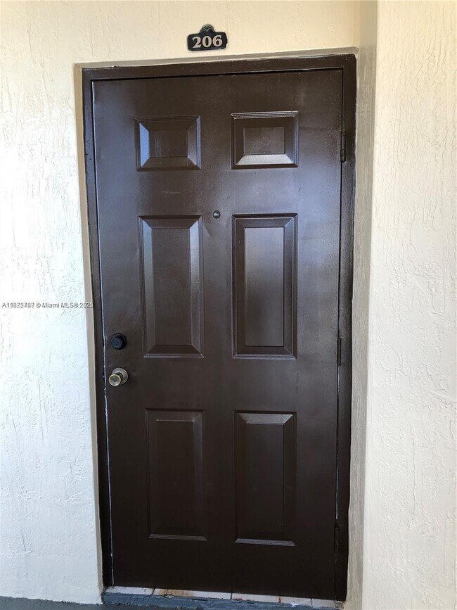 Foto del edificio - 1692 SE 29th Ct