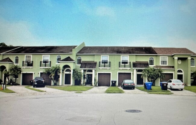 Photo - 4317 Paradise Cove Ct Townhome