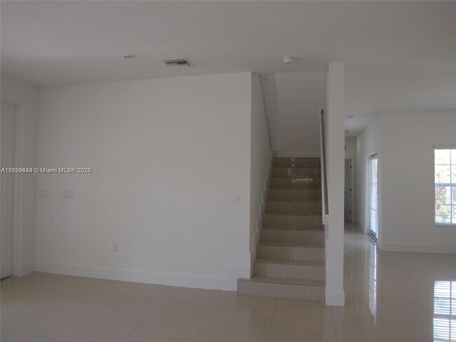 Foto del edificio - 15520 SW 11th Terrace