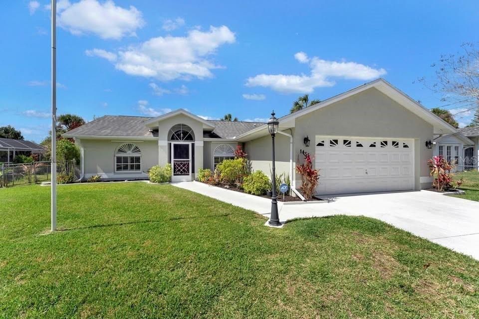 Foto principal - 1455 Kirkwood St