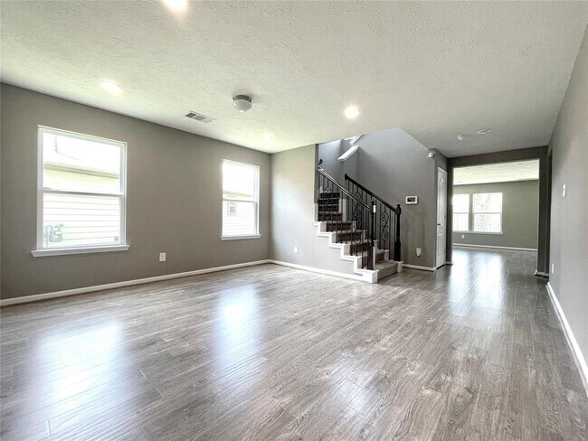 Foto del edificio - 6419 Lindale Springs Ln