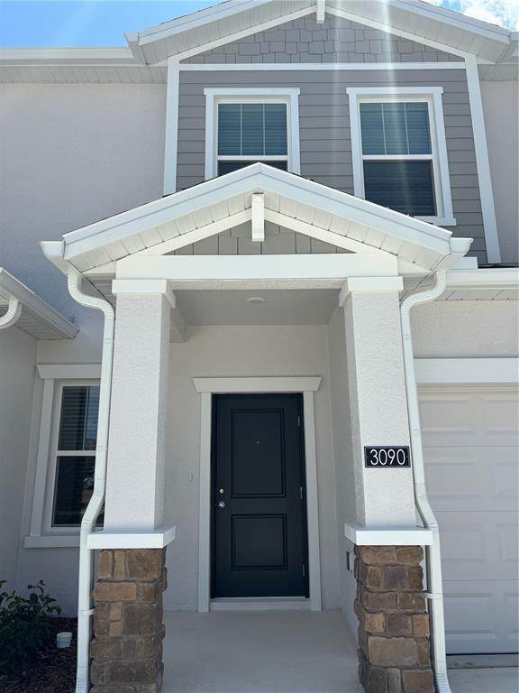 Building Photo - 3090 Chantilly Dr