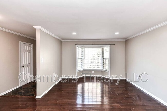 Foto del edificio - 2109 Kings Mill Ct