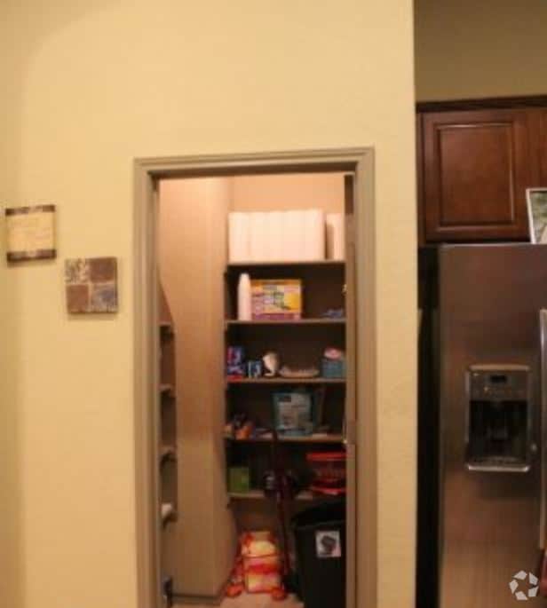 Redbird Ranch Apartments for Rent with a Swimming Pool San Antonio