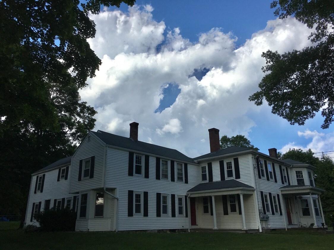 15 Main St, Southborough, MA 01772 Townhome Rentals in Southborough MA