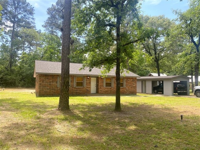Building Photo - 195 Hickory Cir