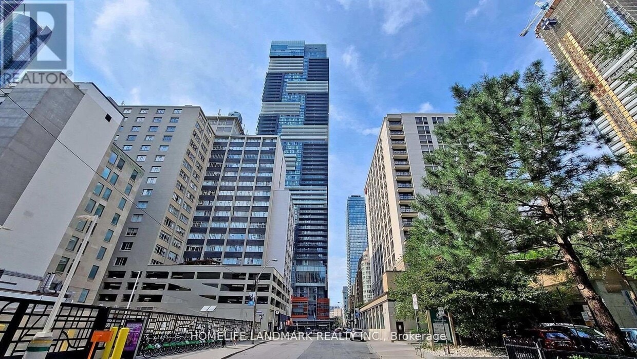 Photo principale - 7-517 Grenville St