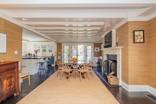 Building Photo - 17 Wainscott Stone Road