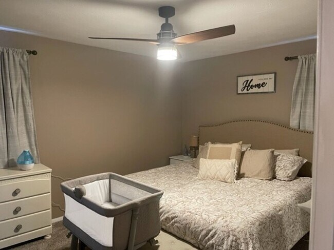 Foto del edificio - 1903 W William St