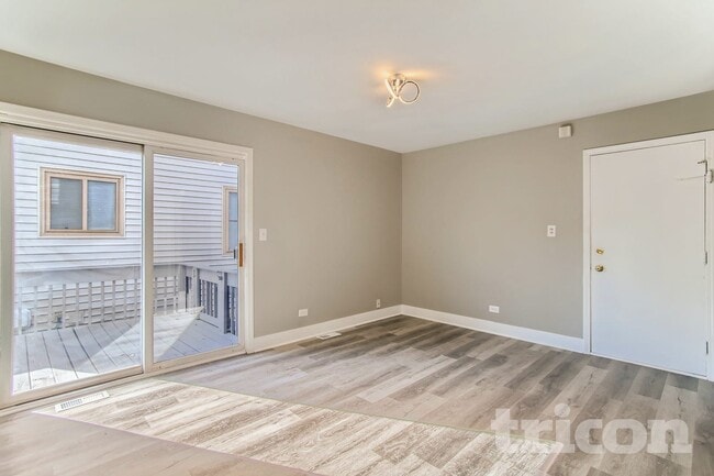 Foto del edificio - 1665 Trafalgar Ln