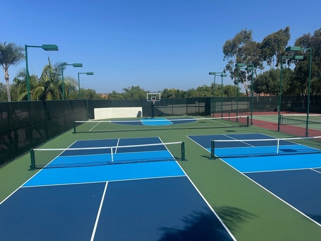 Foto del edificio - 3 Bedroom(plus loft), 2.5 Bath Home with S...