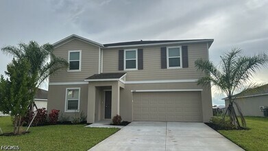 Building Photo - 11610 Savanna Lks Blvd