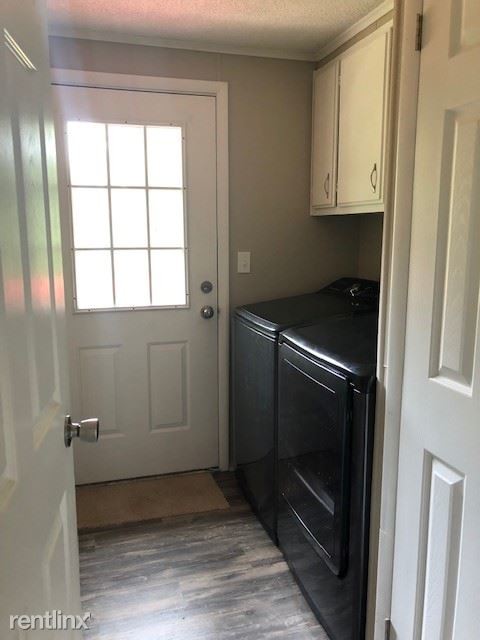 Foto del edificio - 3 br, 2 bath House - 2712 Brigadoon Dr