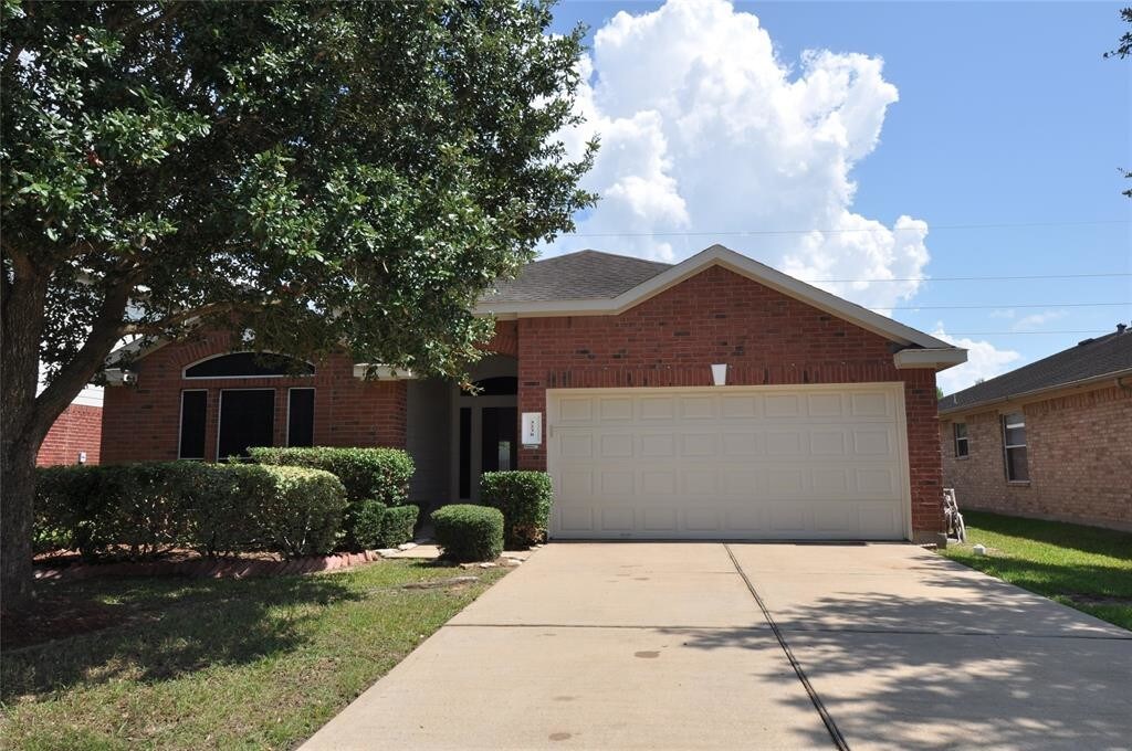 Primary Photo - 3238 Sunny Meadows Ln
