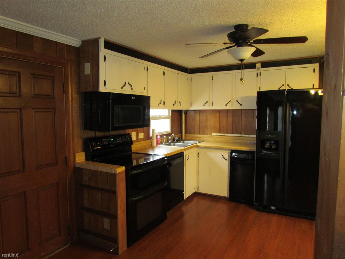 Foto del edificio - 3612 Oak Ridge Rd