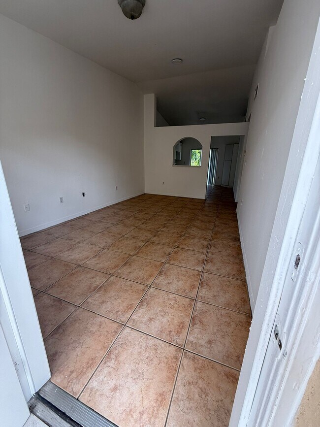 Building Photo - 6972 NW 179th St