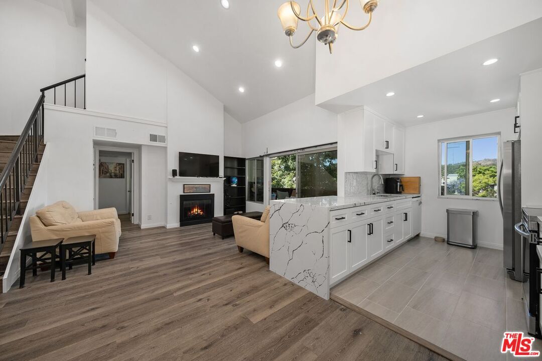 Foto principal - 2309 Summertime Ln
