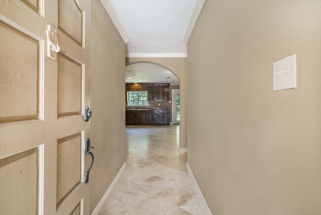 Building Photo - 6319 Hollow Pines Dr